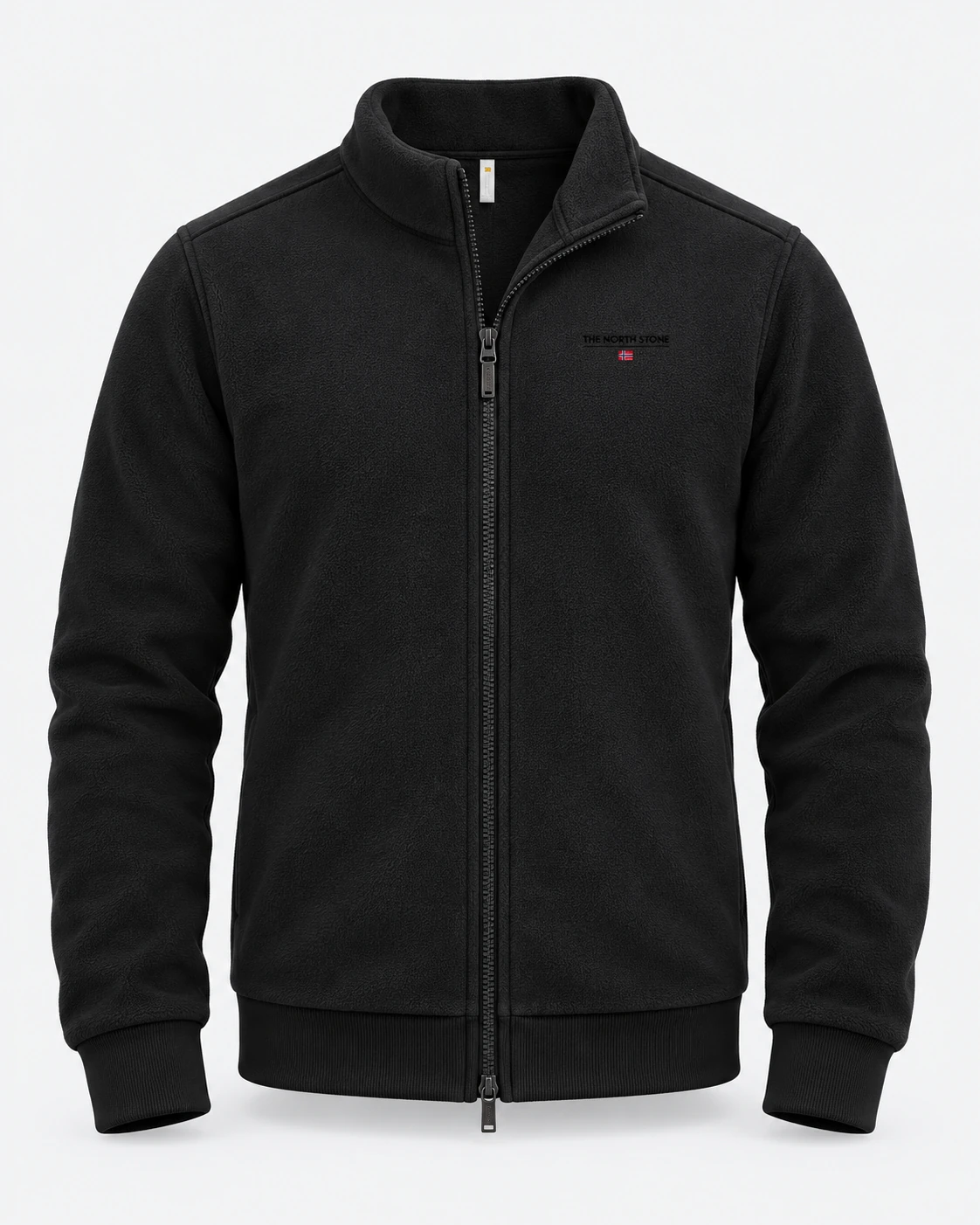 Pile con zip nero — rendering realistico su manichino invisibile